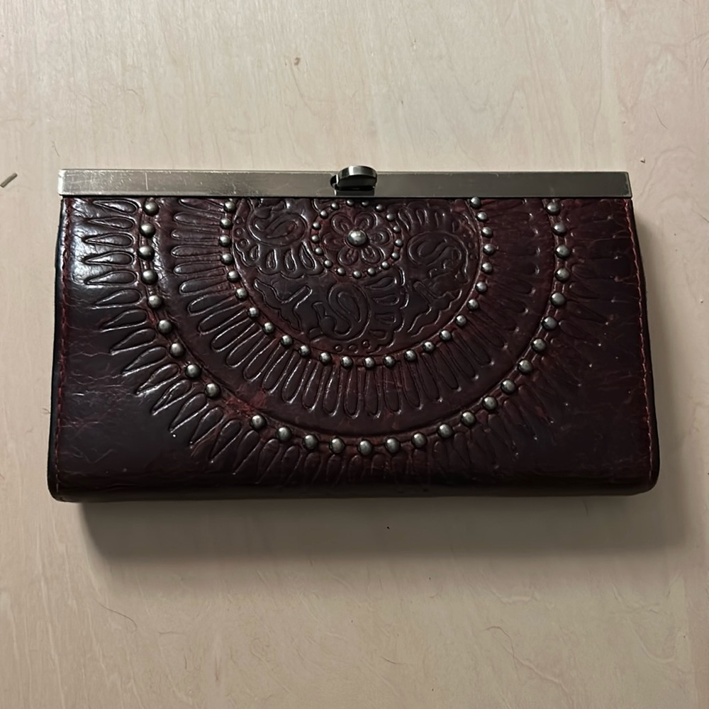 Patricia Nash tooled leather wallet